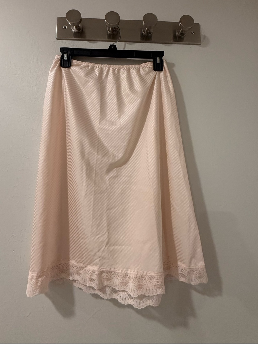 Vintage Vanity Fair Blush Pink Satin Half Slip Lace Trim Midi Lingerie L